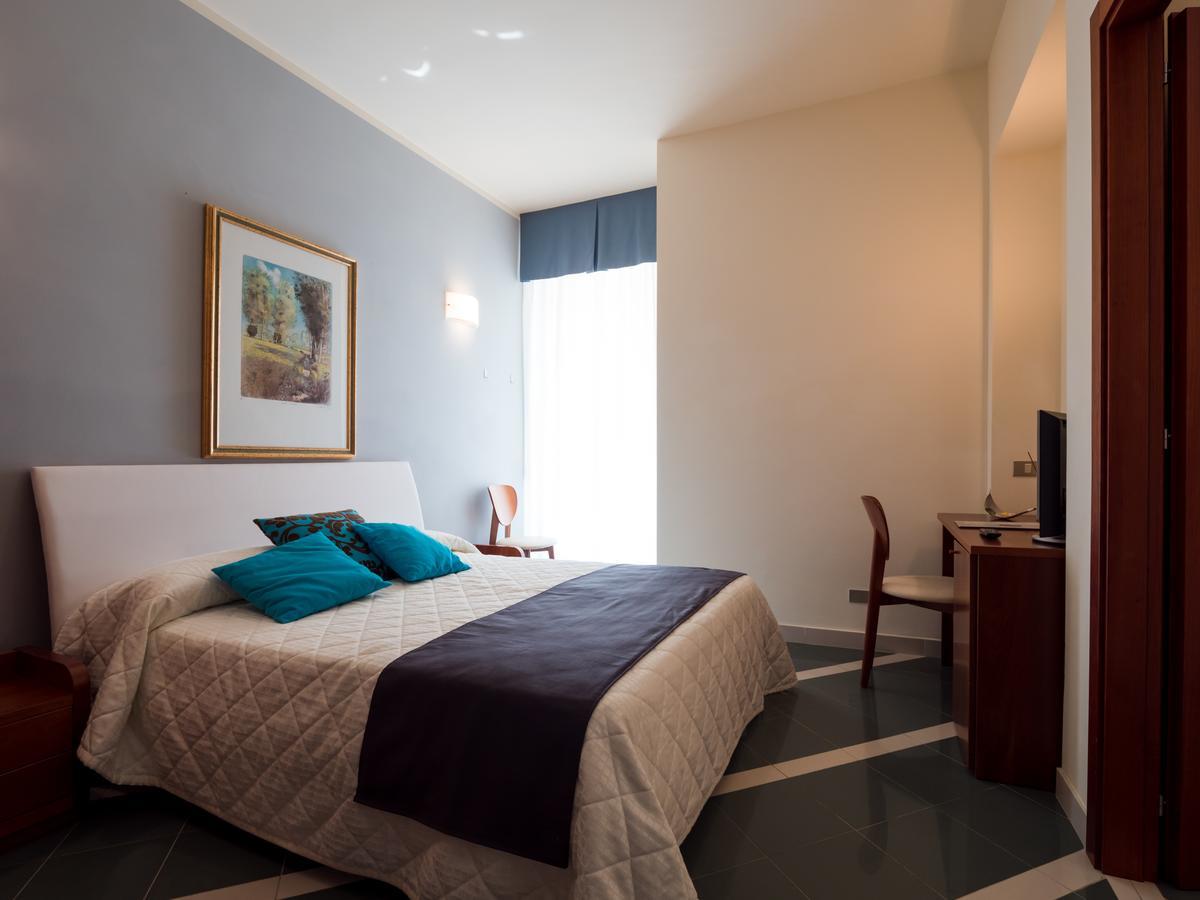 Hotel Metropol Senigallia Zewnętrze zdjęcie